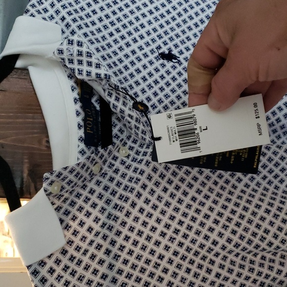 Ralph Lauren Polo T-Shirt "Large" - Picture 2 of 2
